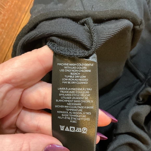 Maeve by Anthropologie Ruffled Pencil Skirt Black Size 4 NWT - Picture 11 of 11